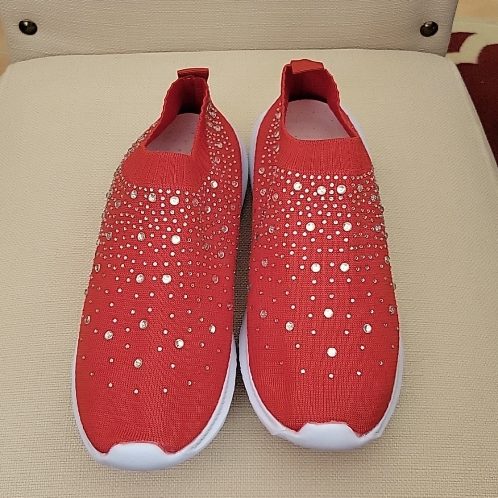 Bling shimmer red comfy athleisure Women's shoes Size 11.